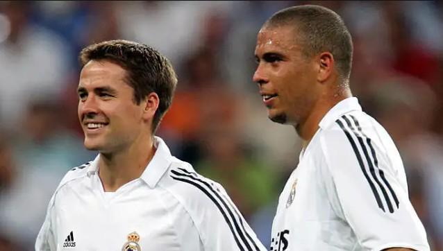 多才華橫溢 多才華橫溢